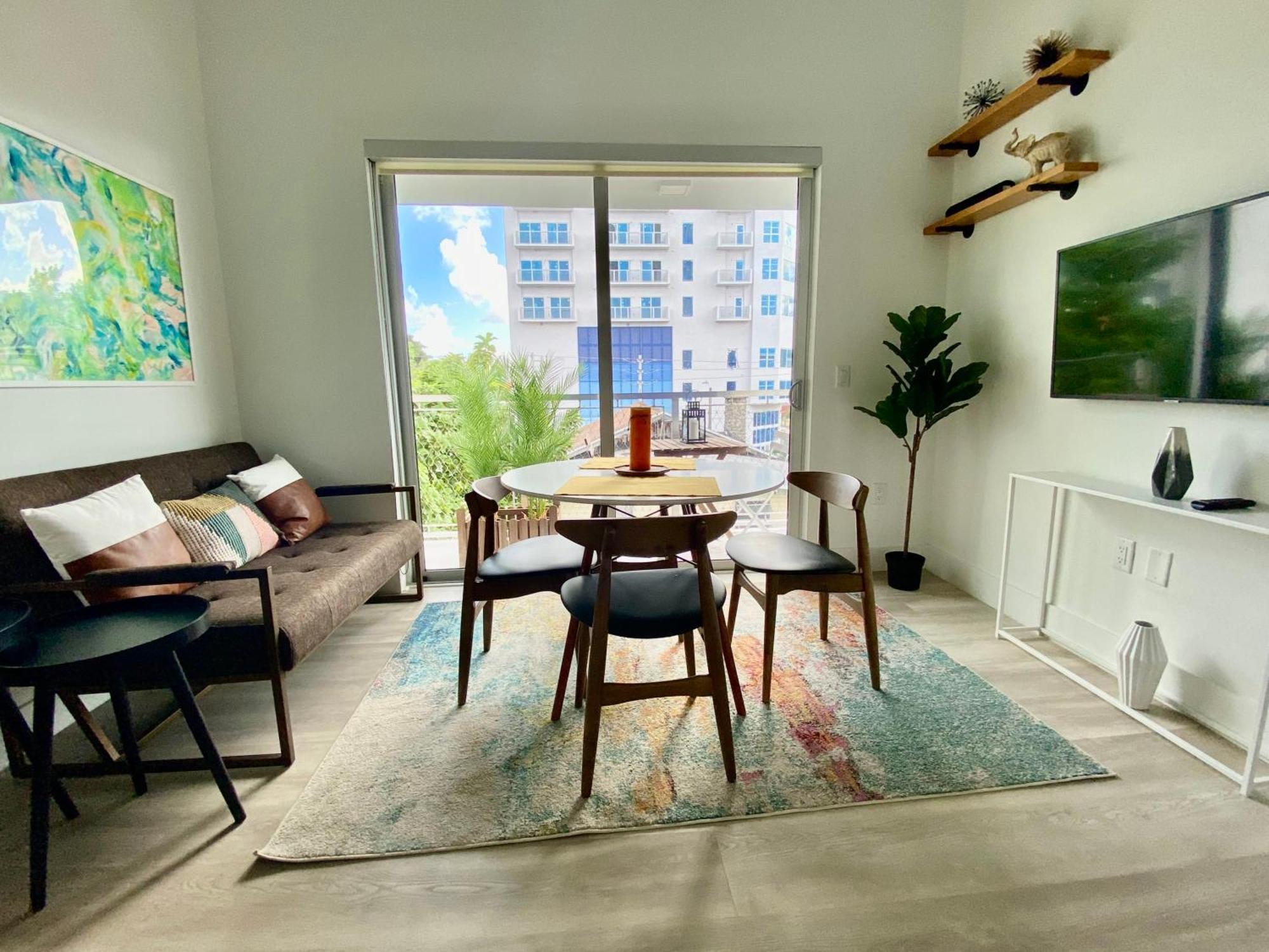 Aerie Apartments Miami Bagian luar foto